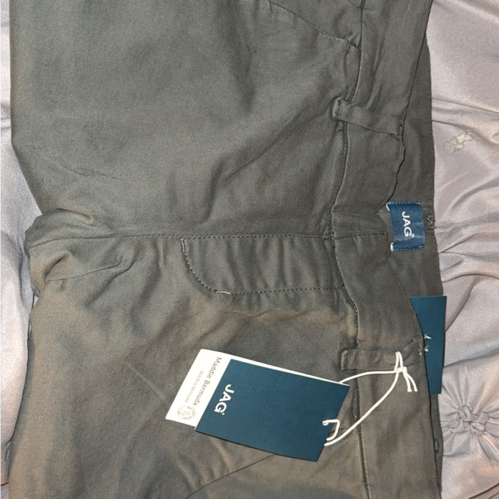 Jag Jeans Gray Chinos for Casual Style